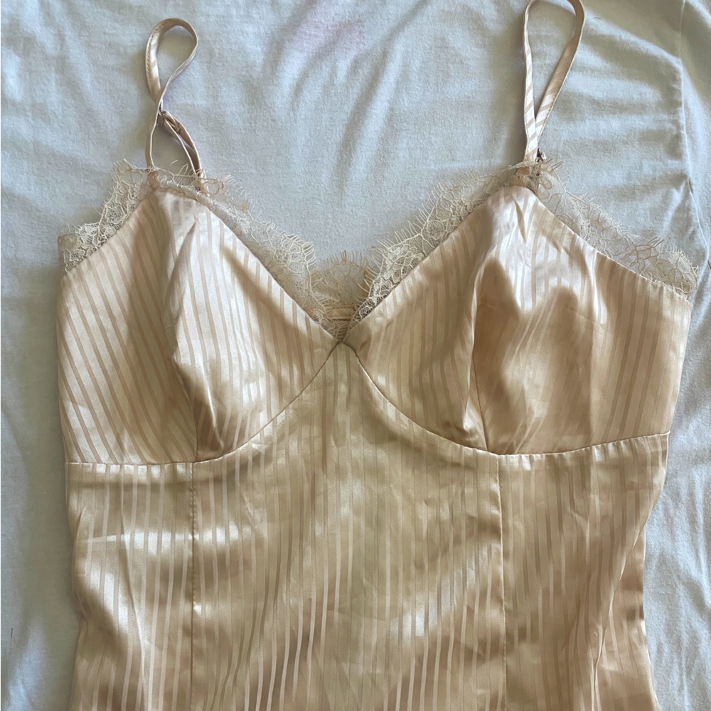 Izzy & riley size small cream lace dress mini
